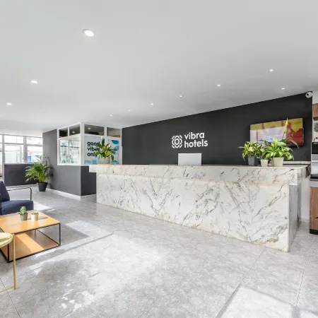 Hotel Apartamentos Vibra Central City - Adults Only Отели рядом с достопримечательностью «Пляж Эс-Пуэт»