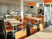 ibis budget Antwerpen Port - พร้อมอาหารเช้า