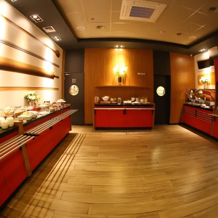 IBIS JATAI SHOPPING