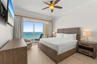 Sterling Beach 706 - parking