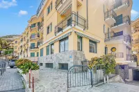 Front Beach Magic Sea - Sea Front - Happy Rentals