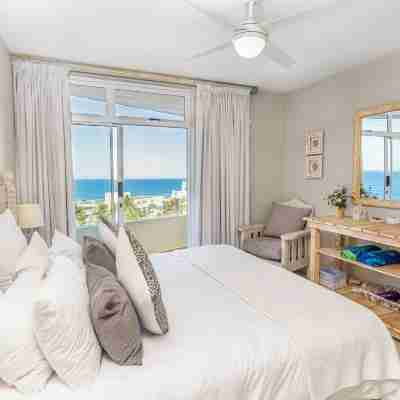 43 Sea Lodge - by Stay in Umhlanga Rooms