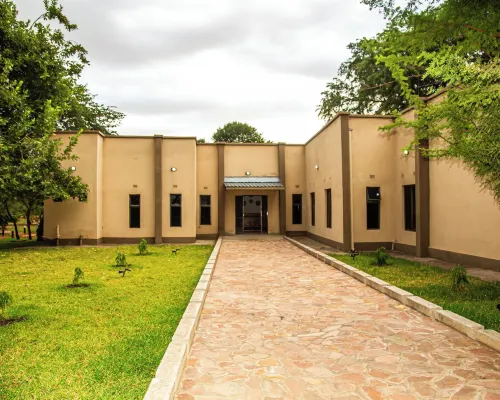Oxpecker Safari Lodge Hotels in Mambwe