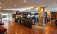 Xelena Hotel & Suites - 5-Star