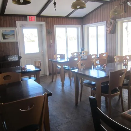 Salmon River Country Inn