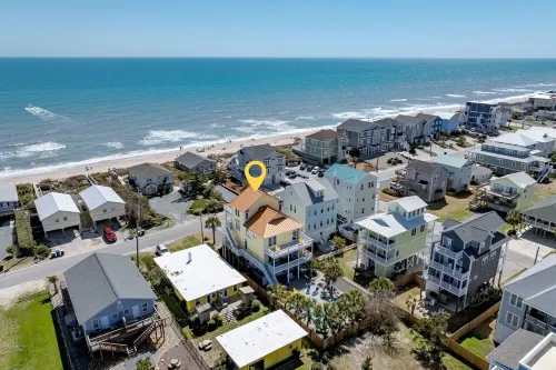 Southern Comfort : Private Pool, Hot Tub, Ocean Views, Elevator, & Walk to Town - 4-Star