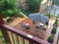 Art Hotel on York - Balkoner