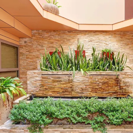 Best Western Plus Camperdown Suites Hotels in Camperdown