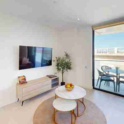 Eurocity - Gym/Parking/Luggage Facility Rooms