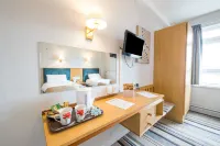 OYO Norwich Hotel - sarapan