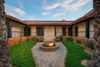 Luxury House With Ocean View - Виллы