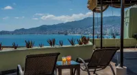 3 Sunsets, Pet Friendly Ocean View in Brisas - 民宿