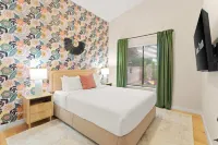 The Ultimate Stay Play Retreat 4BR Sleeps 13 - balcon
