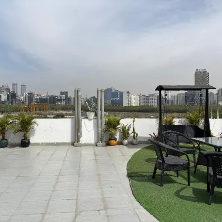 Hotel Divine India Noida Sector 135