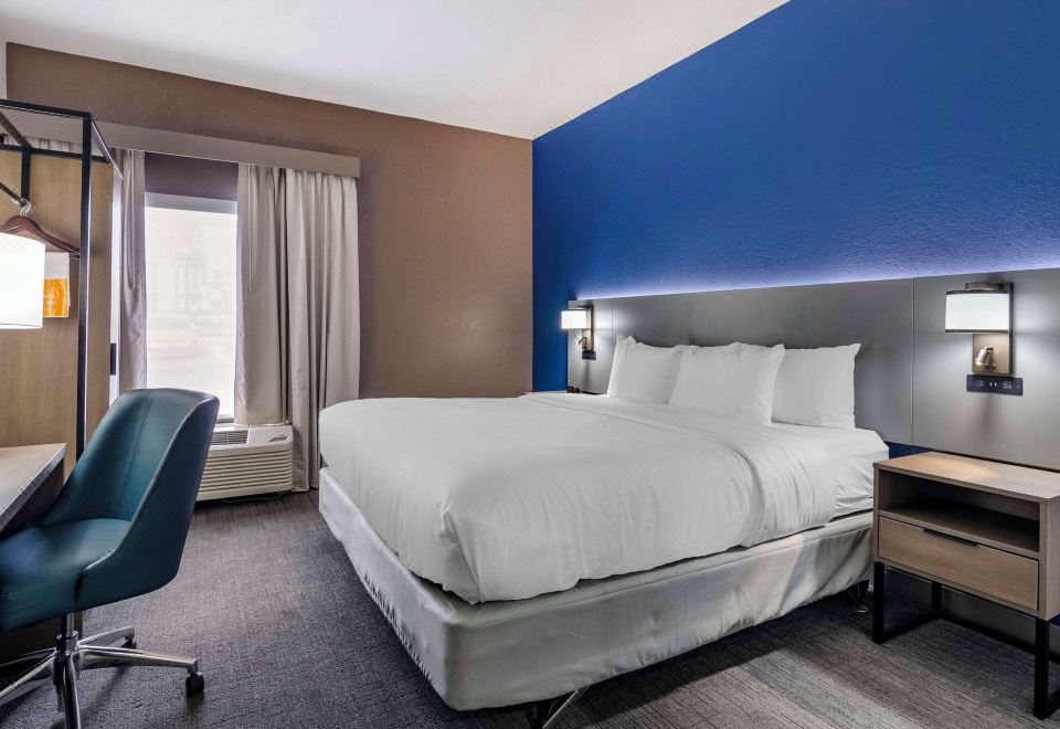 Comfort Inn - Housity