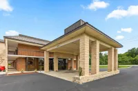 Quality Inn Kinston Hwy 70 - parking