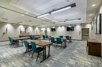 Four Points by Sheraton Brunswick - Baarit