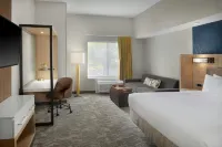 蘭辛SpringHill Suites飯店 - 停車場