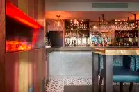 Seven Hotel - bars