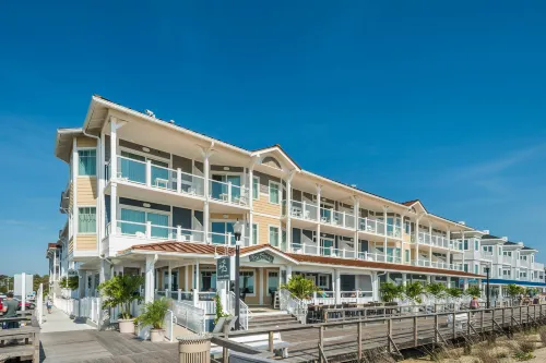 Bethany Beach Ocean Suites Residence Inn - Pools