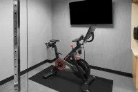 Courtyard Springfield - Gym