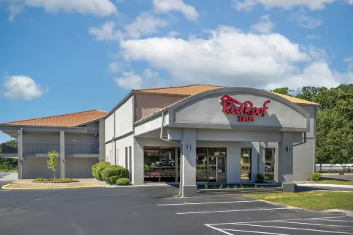 Red Roof Inn & Suites Manchester, TN - Frühstück