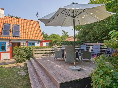 6 Person Holiday Home in Aakirkeby - 3-Star