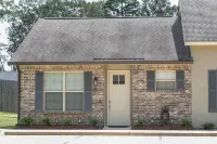 2Br 2BA Townhome Near LaTech & Ruston Sports Complex -King + 2 Twins - Homestays