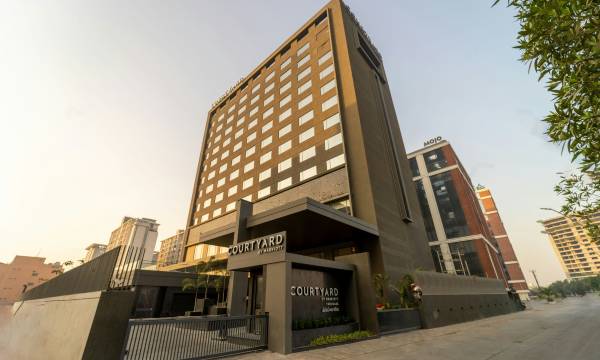Courtyard by Marriott Vadodara
