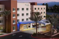 Fairfield Inn & Suites Chino - parking