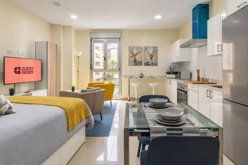 GuestReady - 02D Livian Suites Ext 2 Pax - 3-Star