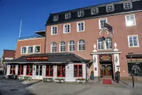 Hotel Bishops Arms Strängnäs - Parking