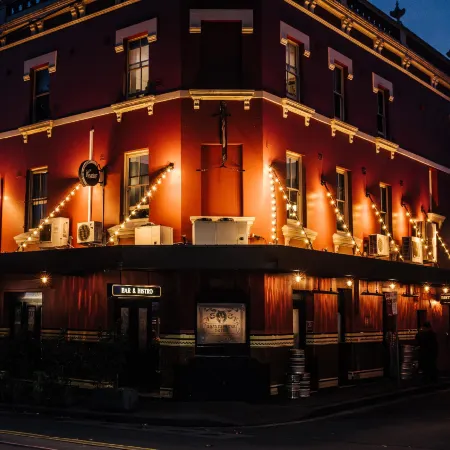 Shakespeare Hotel