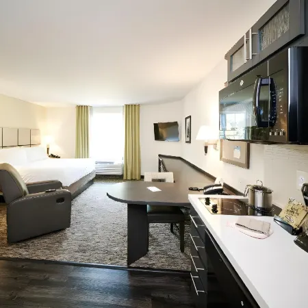 Sonesta Simply Suites Silicon Valley Santa Clara