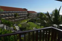 New Kuta Hotel - Pemandangan Pantai