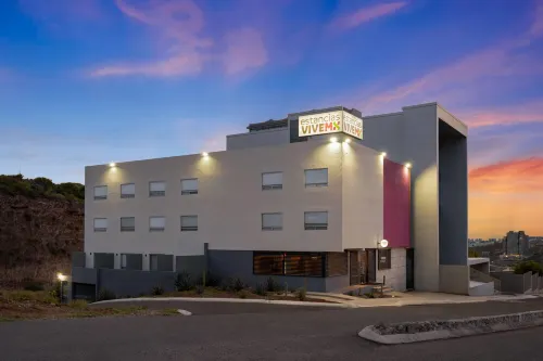 Hotel Vive MX El marqués Querétaro, Trademark by Wyndham - 3-Star