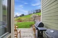 Chateau Ridge Chalets - Mountain view