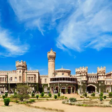 Citadel Sarovar Portico Bengaluru Отели рядом с достопримечательностью «Торговый центр Mantri Square»