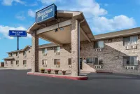 Super 8 by Wyndham Cozad