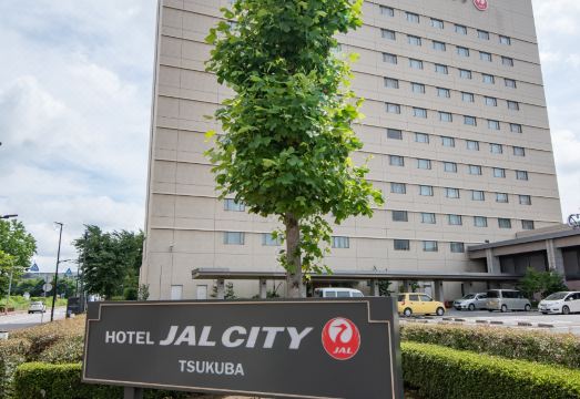 호텔 로비 및 편의시설