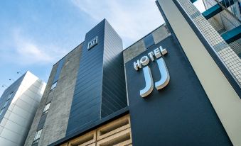 JJ Hotel