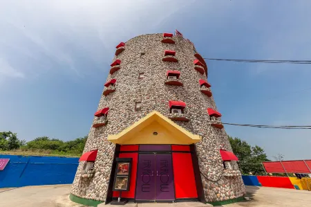 Nonsan Arrow Отели рядом со станцией Ganggyeong Station