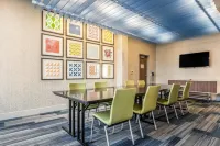 Holiday Inn Express & Suites Platteville