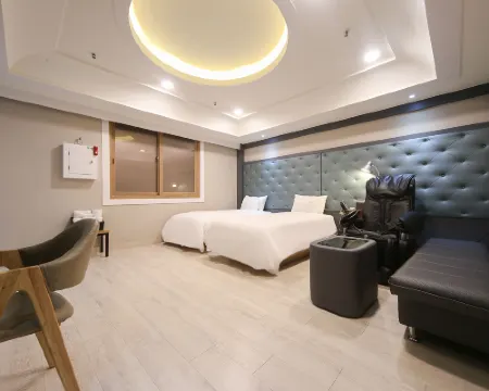 CNN Hotel Hotels in Changwon