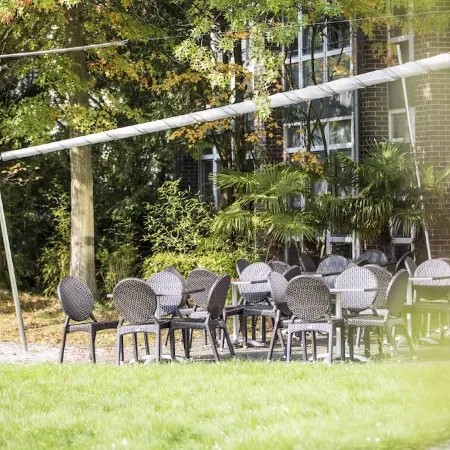 Auszeit Hotel Düsseldorf - Das Frühstückshotel Отели рядом с достопримечательностью «Парк Фольксгартен»