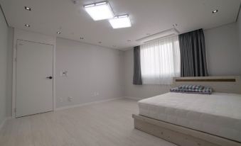 Geojedo Flow Pool Villa