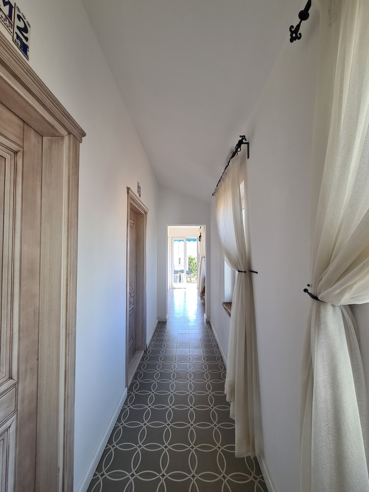 Tarcin Alacati Otel - Adults Only