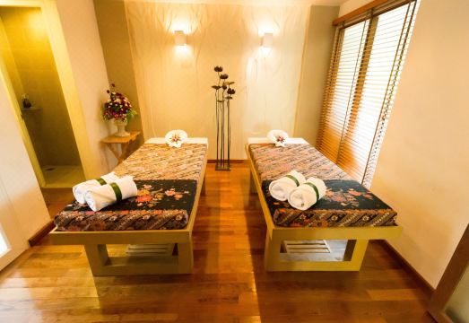 1. 메타디 리조트 ..