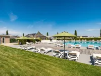 Green Resort Mooi Bemelen - Pools