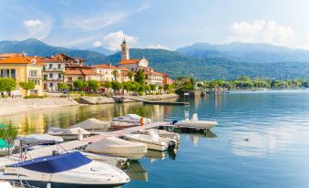 Residenza Oleandro Lake View Luino Center